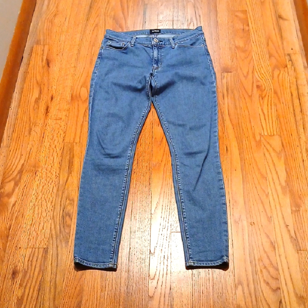 Womans HUDSON JEANS Size 27